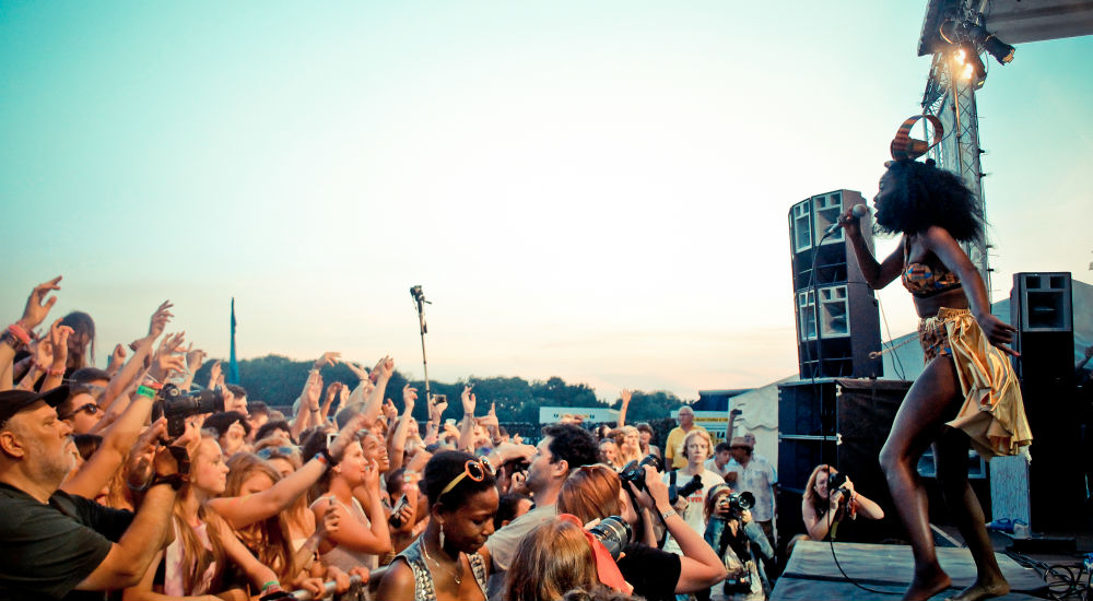 Noisettes Playing LeeFest